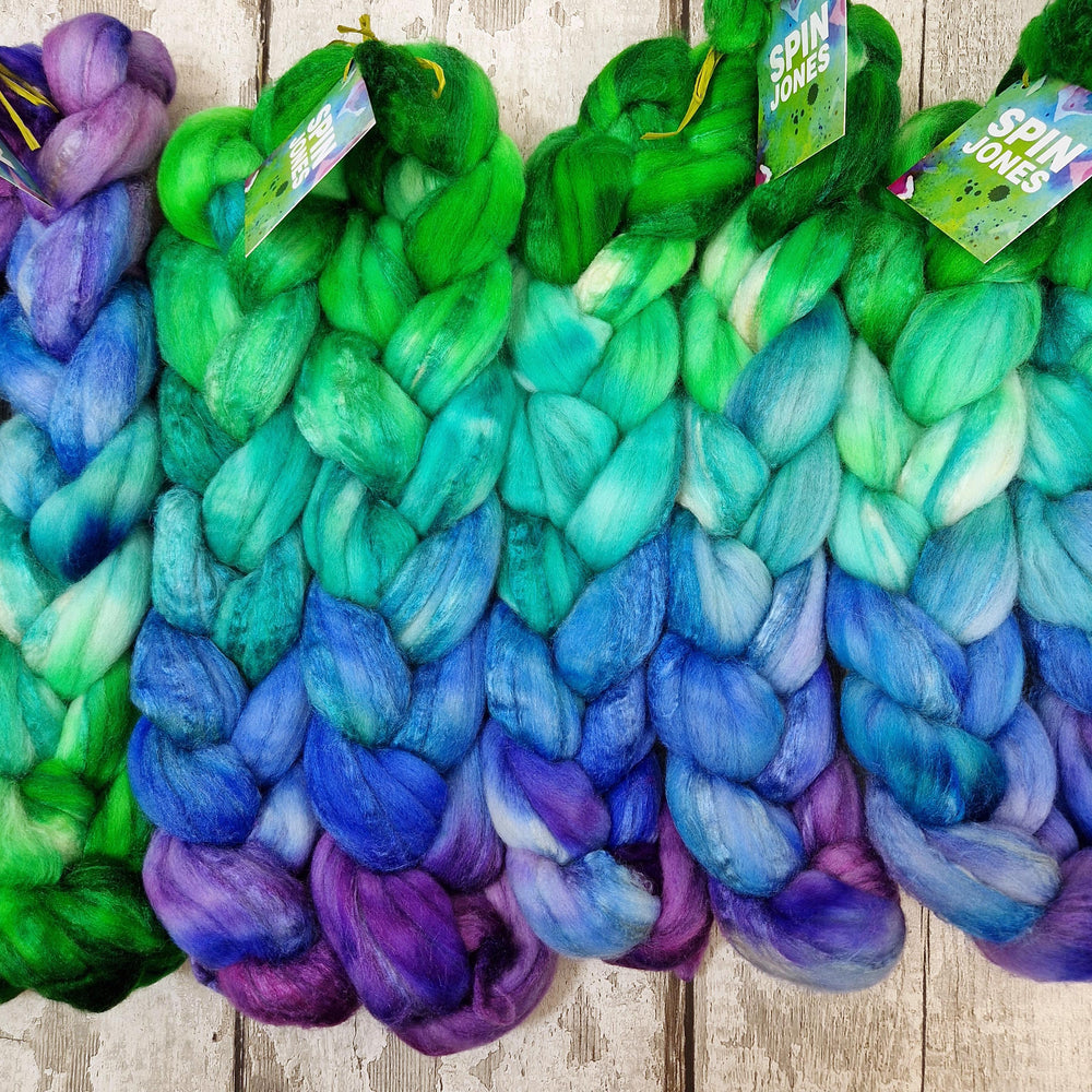 Merino and tussah silk wool top - Hand dyed - 100g (3.5oz) - ENCHANTMENT