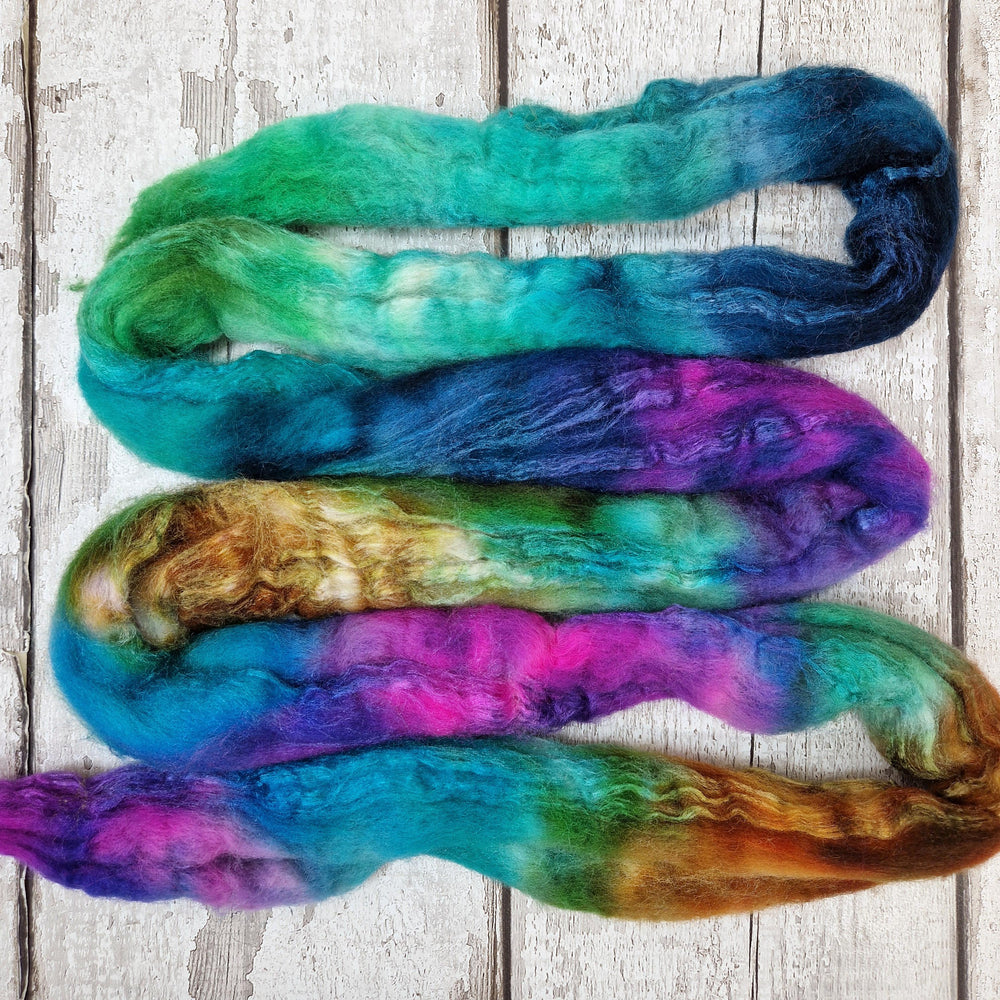 
            
                Load image into Gallery viewer, Bluefaced Leicester and tussah silk wool top - Hand dyed - 100g (3.5oz) - PUDDLE
            
        