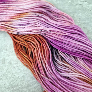 Hand dyed SW Merino wool - 4ply fingering 100g 400m OOAK PINK