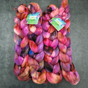 Merino and tussah silk wool top - Hand dyed - 100g (3.5oz) - PHOENIX