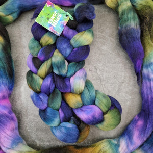 Punta Arenas wool top - Hand dyed - 100g (3.5oz) - ARCANA