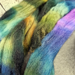 Punta Arenas wool top - Hand dyed - 100g (3.5oz) - ARCANA