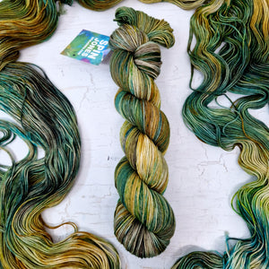 Hand dyed SW Merino wool - 4ply fingering 100g 400m OOAK TURBURY