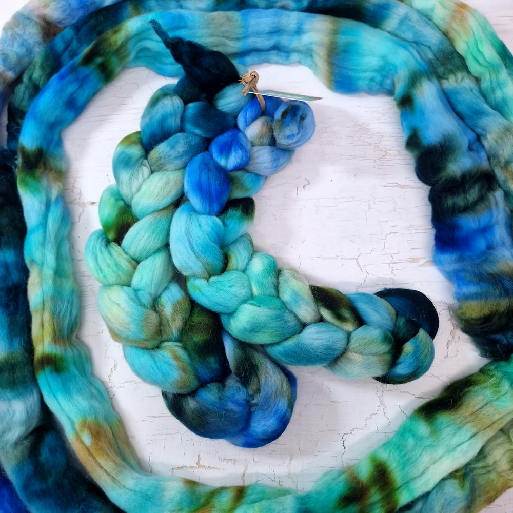 Punta Arenas wool top - Hand dyed - 100g (3.5oz) - Leftovers TURQUOISE BLUE