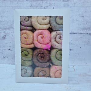 Seashell - Mini Batt Selection - 12 x 25g (12 x 0.88oz) Cupcake Box