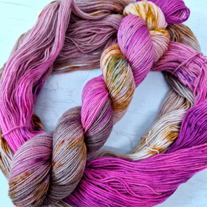 Hand dyed SW Bluefaced Leicester wool - 4ply fingering 100g 400m OOAK LEFTOVERS