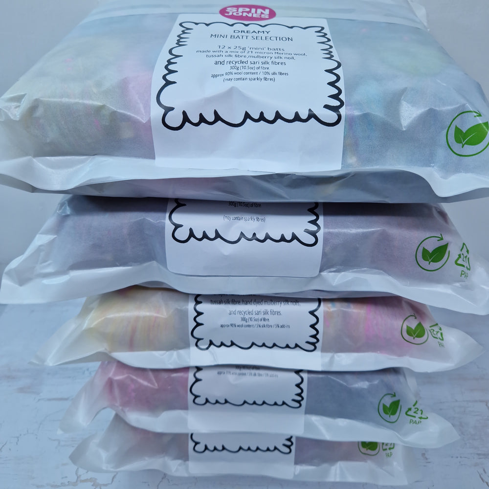 Dreamy Mini Batt Selection - 12 x 25g (12 x 0.88oz)