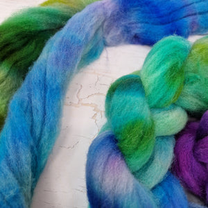 FISH SCALES - Southdown wool - 100g (3.5oz)