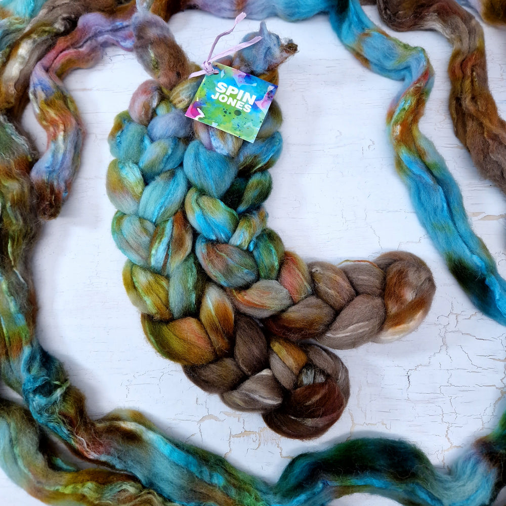 Shetland wool & tussah silk top - Hand dyed braids - 100g (3.5oz) - Leftovers MOTH