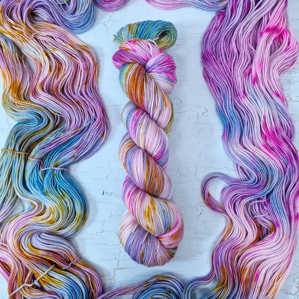 Hand dyed SW Merino/Nylon sock yarn - 4ply fingering 100g 400m OOAK LEFTOVERS