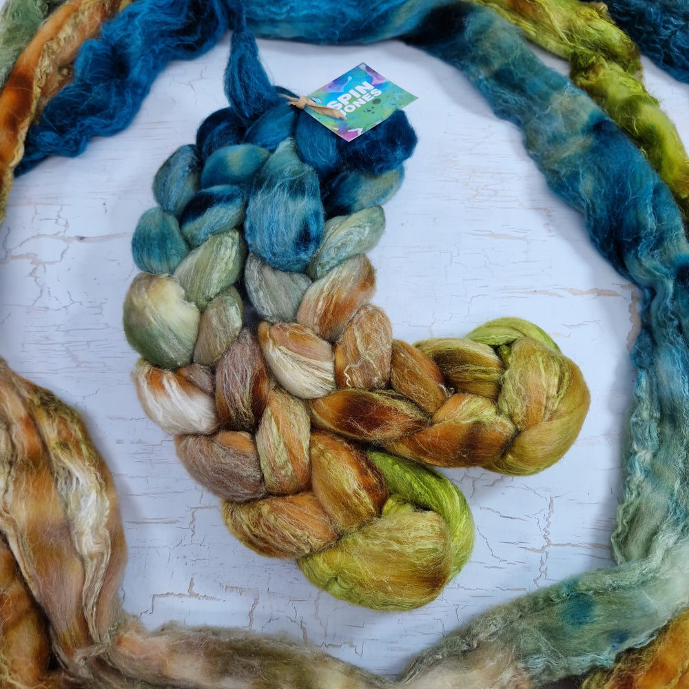 Merino and tussah silk wool top - Hand dyed - 100g (3.5oz) - TIDEWRACK