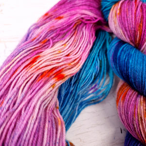Hand dyed SW Bluefaced Leicester wool - 4ply fingering 100g 400m OOAK LEFTOVERS
