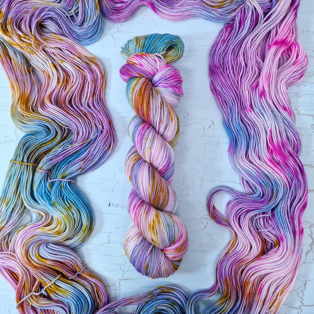Hand dyed SW Merino/Nylon sock yarn - 4ply fingering 100g 400m OOAK LEFTOVERS