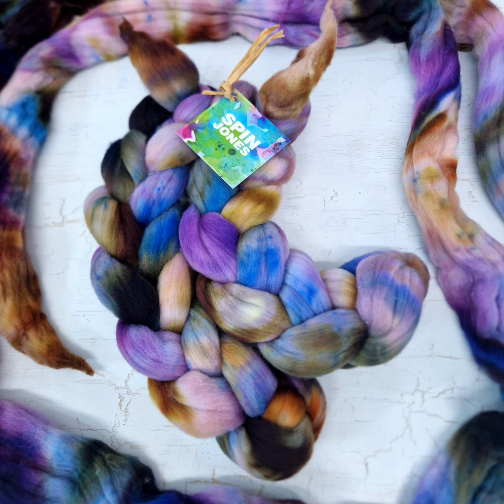 Rambouillet wool - Hand dyed - 100g (3.5oz) - WEATHER THE STORM