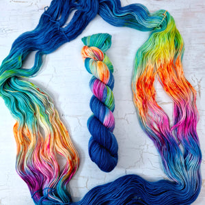 Hand dyed SW Bluefaced Leicester sock yarn - 4ply fingering 100g 400m SURF CITY