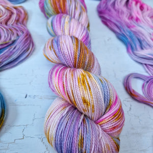 Hand dyed SW Merino/Nylon sock yarn - 4ply fingering 100g 400m OOAK LEFTOVERS