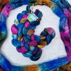 BLUEBERRIES - Bluefaced Leicester & tussah silk wool top combo - Hand dyed spinning wool - 100g (3.5oz)