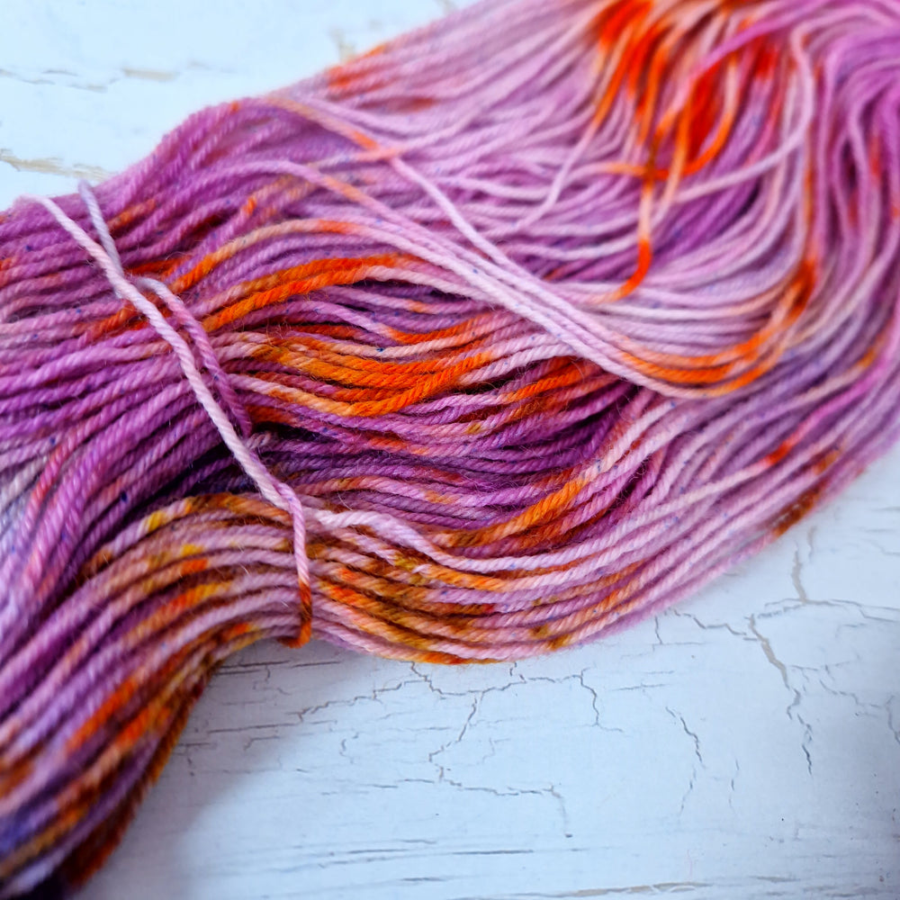 Hand dyed SW Bluefaced Leicester wool - 4ply fingering 100g 400m OOAK LEFTOVERS